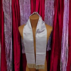 MEN'S FERRECCI PREMIUM SATINE POLKA DOT EVENING FORMAL WEAR SCARF LAVENDER/ WHIT